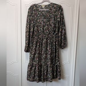 Magnolia women Black Floral Ruffled Tiered dress Elastic Waist And V-neck SzS